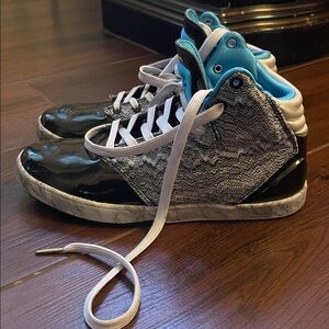 Nike Sneakers Men Boys Youth Size 7.5